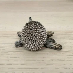 Miniature Pair Of Hedgehogs On Branch -Home Decoration 101 4883469c b6a0 4013 ba36 c1626338ef7b