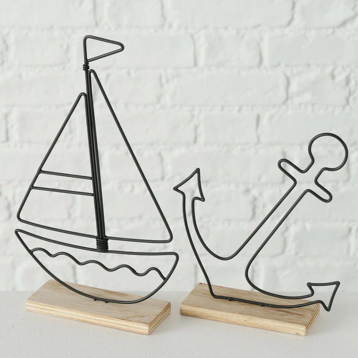 Set Of 2Wire Metal & Wood Nautical Bathroom Ornaments 1 Set Of 2Wire Metal & Wood Nautical Bathroom Ornaments