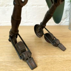 Industrial Robot Clock -Home Decoration 31 fb9c097f 2b7e 476e bf5b 17bd63b4795d