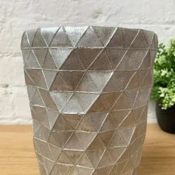 Tall Silver Concrete Newton Vase -Home Decoration 36 28235729 7ac2 47e2 afaf a23c9650c16a