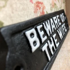 Black Beware Of The Wife Cast Iron Sign -Home Decoration 7 4decebfb ea84 41e1 b736 f0acfa18ff10