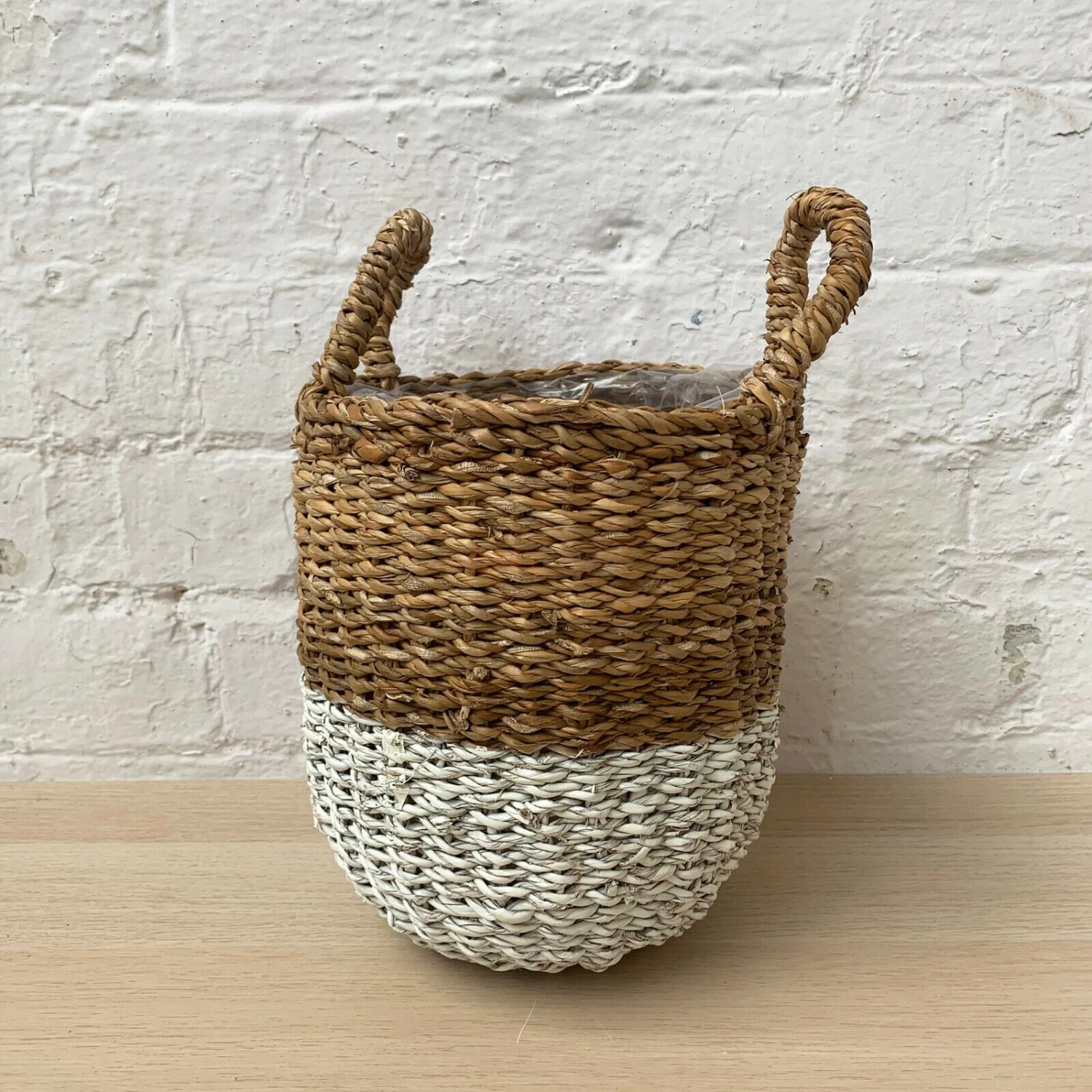 Set Of 3 Two Tone Lined Seagrass Planters 7 Set Of 3 Two Tone Lined Seagrass Planters - Image 7