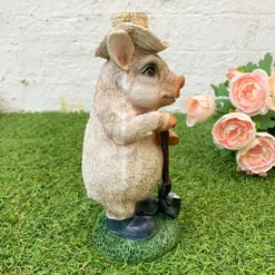 Resin Pig With Spade Ornament 21cm -Home Decoration 8 f7713d6a 6979 4f7d 9b6d 46b64ab7cd17