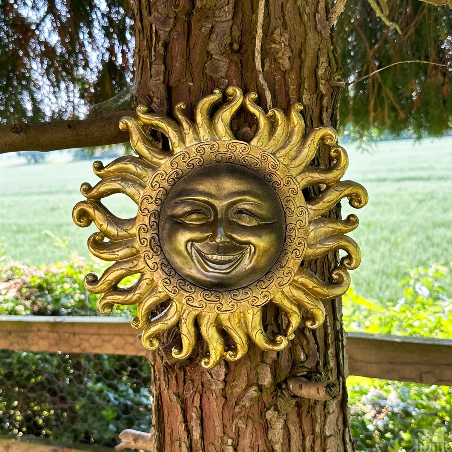 Gold Jolly Sun Wall Plaque 1 Gold Jolly Sun Wall Plaque