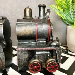Resin Train Bookend Set -Home Decoration IMG E0005 edited5