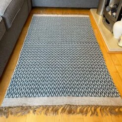 Blue Geometric Living Room Rug 90x150cm