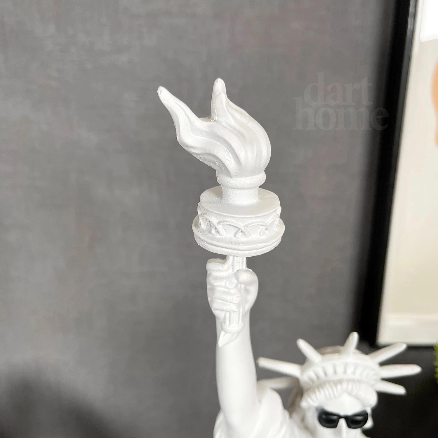 White Cool Libby Ornament 10x40cm 2 White Cool Libby Ornament 10x40cm - Image 2