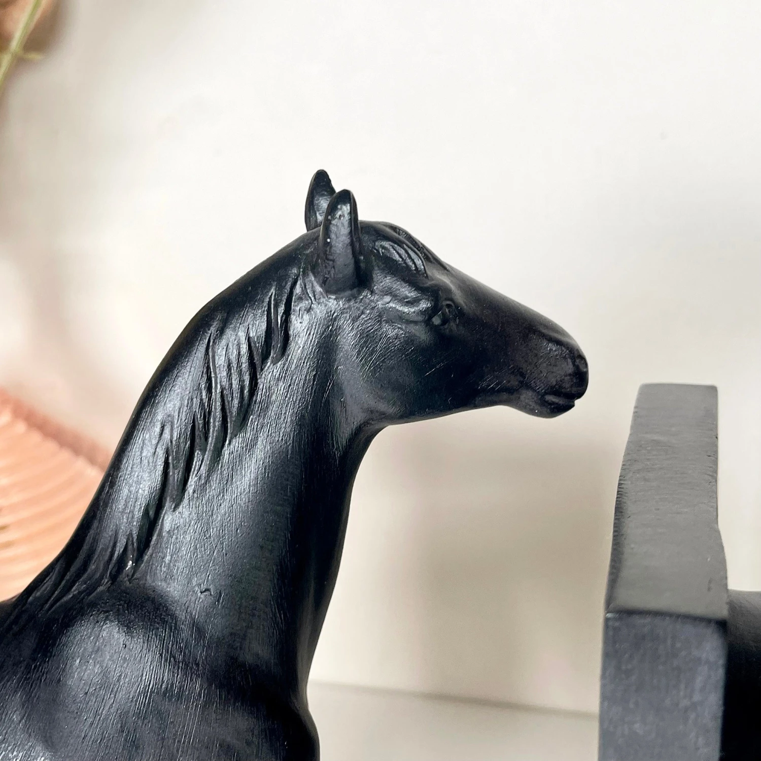 Large Black Horse Bookends Set 9 Large Black Horse Bookends Set - Image 9
