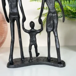 Cast Iron Walking Family Of 3 Figurine -Home Decoration IMG E1205