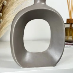 Oval Donut Vases -Home Decoration IMG E1229 da764921 6dcb 4d59 a2ad 3659ee869c46