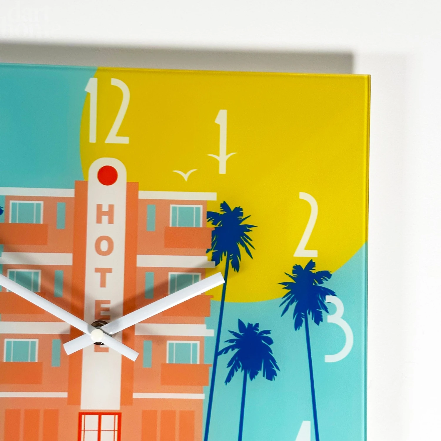 South Beach Hotel Glass Wall Clock 4 South Beach Hotel Glass Wall Clock - Image 4