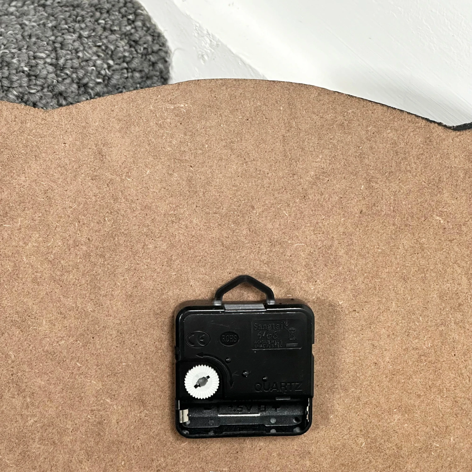 Brown Bear Head Childrens Wall Clock 5 Brown Bear Head Childrens Wall Clock - Image 5