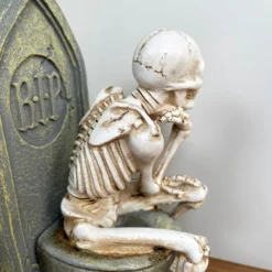 Halloween Skeleton On The Toilet Ornament -Home Decoration IMG E2963