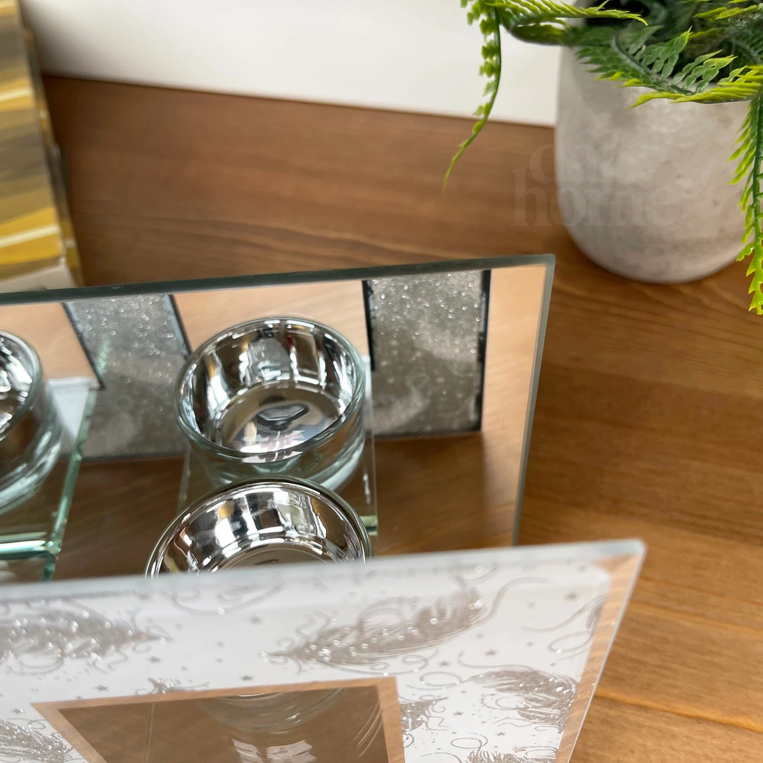 Glass Glitter Feather Double Tealight Holder 5 Glass Glitter Feather Double Tealight Holder - Image 5