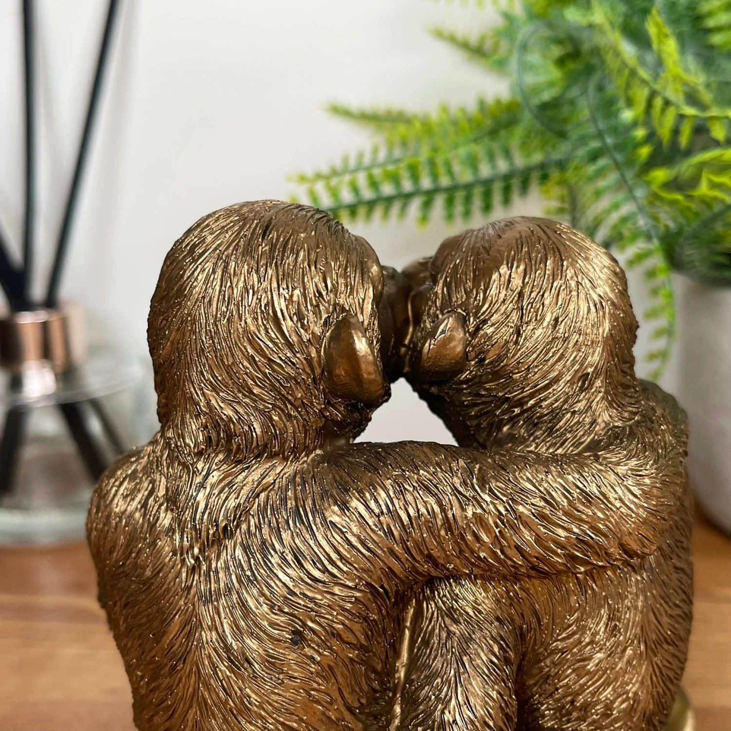 Bronze Romantic Monkey Couple Figurine 9 Bronze Romantic Monkey Couple Figurine - Image 9