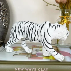 Siberian Snow Tiger Figurine -Home Decoration IMG E3537 edited32
