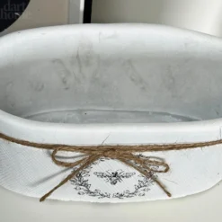 Cement White Bee Trough -Home Decoration IMG E4078 a2cf084c 9a9d 4cca b2c0 86c29ae5eb9a