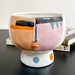 Abstract Face Vase