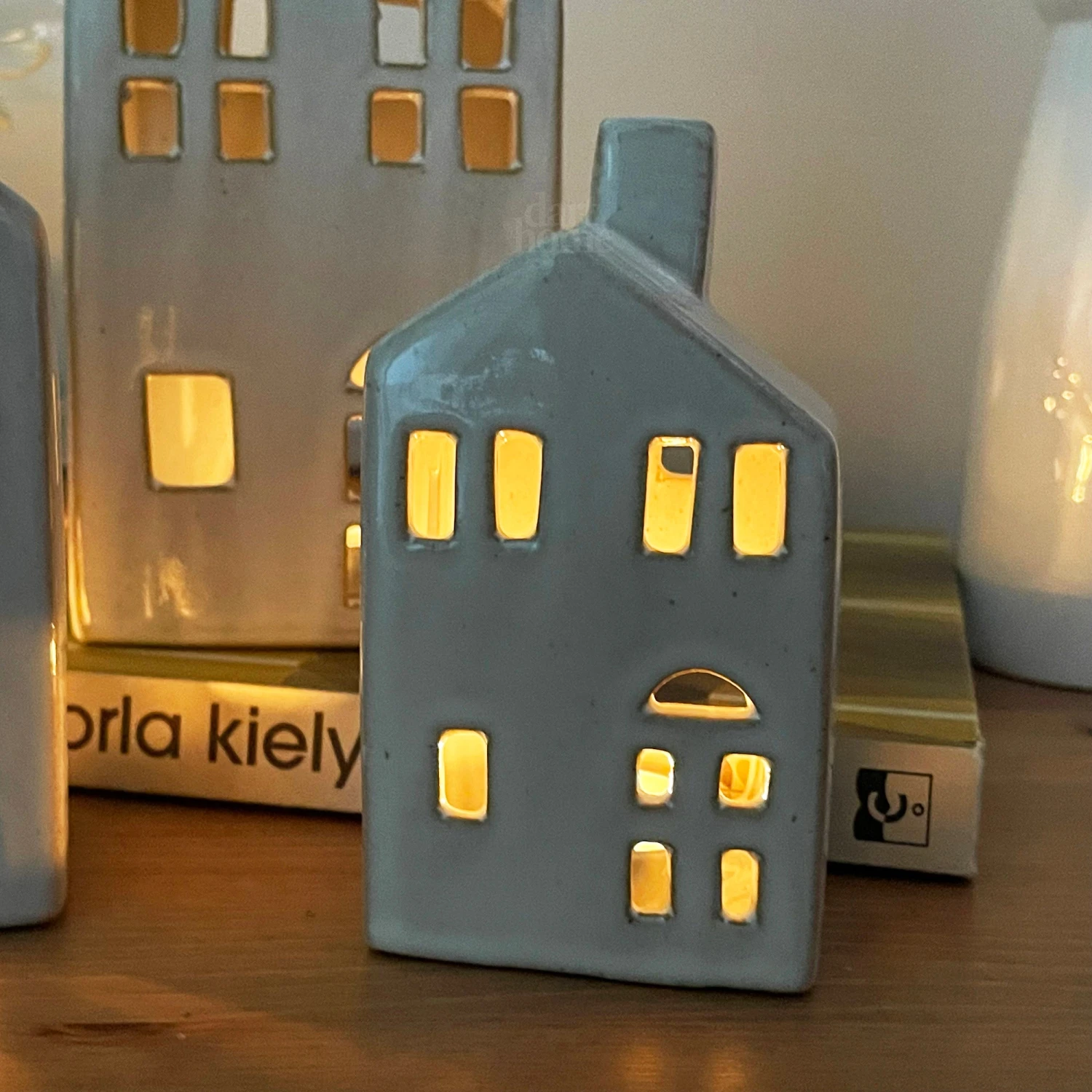 Ceramic Christmas House Tealight Holders 2 Ceramic Christmas House Tealight Holders - Image 2