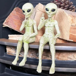 Set Of 2 Alien Shelf Sitter Decorations