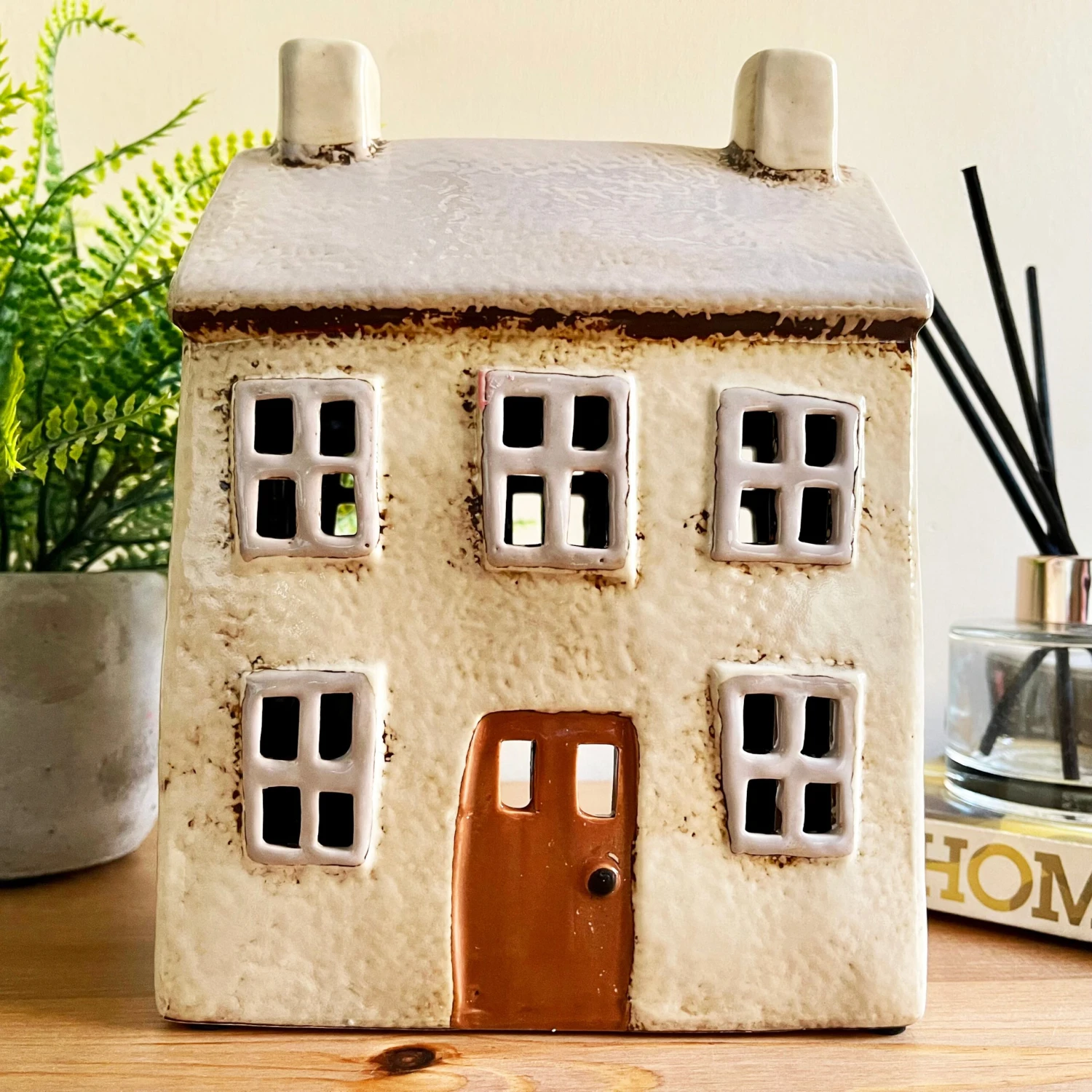 Cream Cottage House Candle Holder 2 Cream Cottage House Candle Holder - Image 2