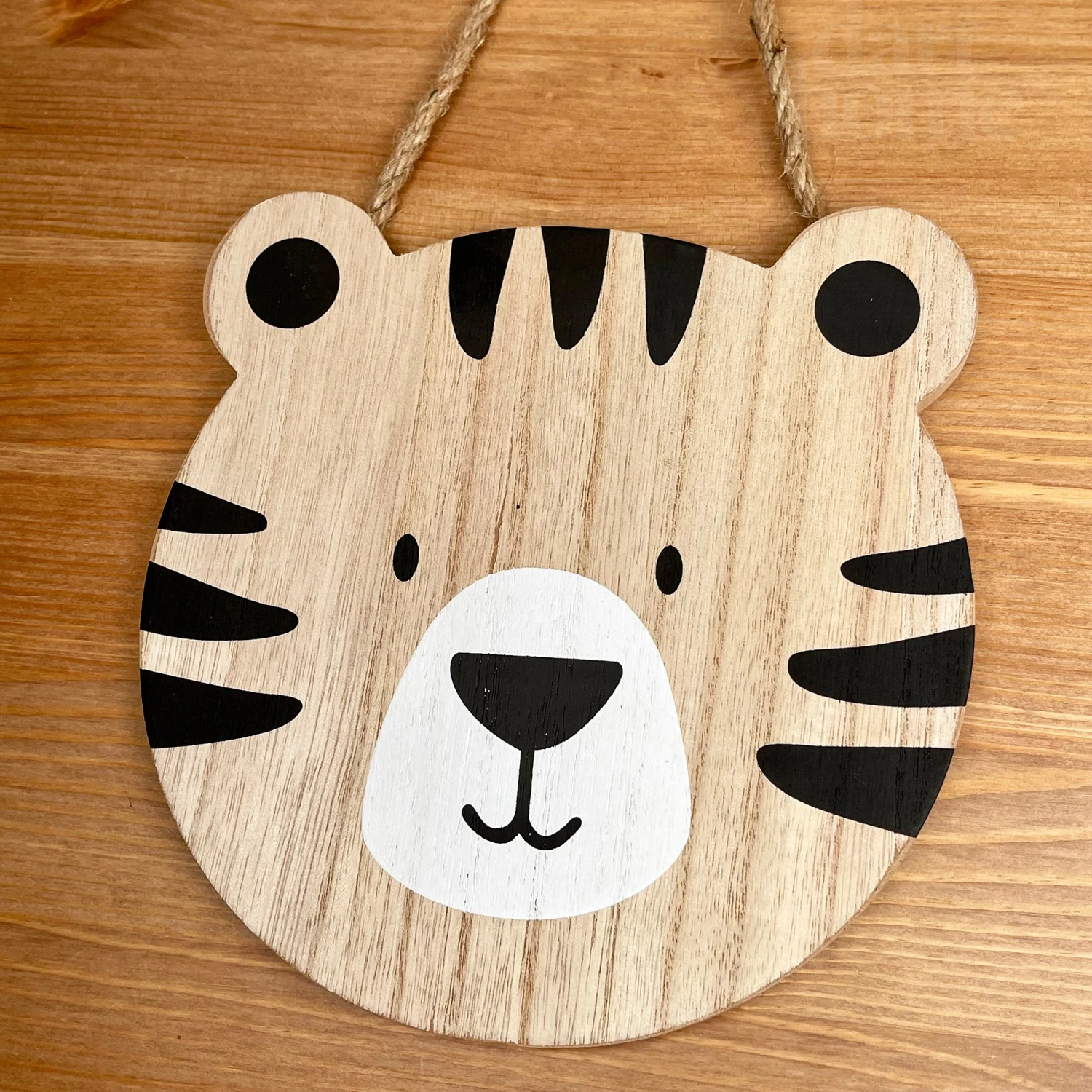 Hanging Tiger Head Plaque 1 Hanging Tiger Head Plaque