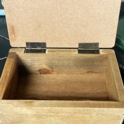 Rustic Puffin Trinket Box -Home Decoration IMG E8174 editedAI