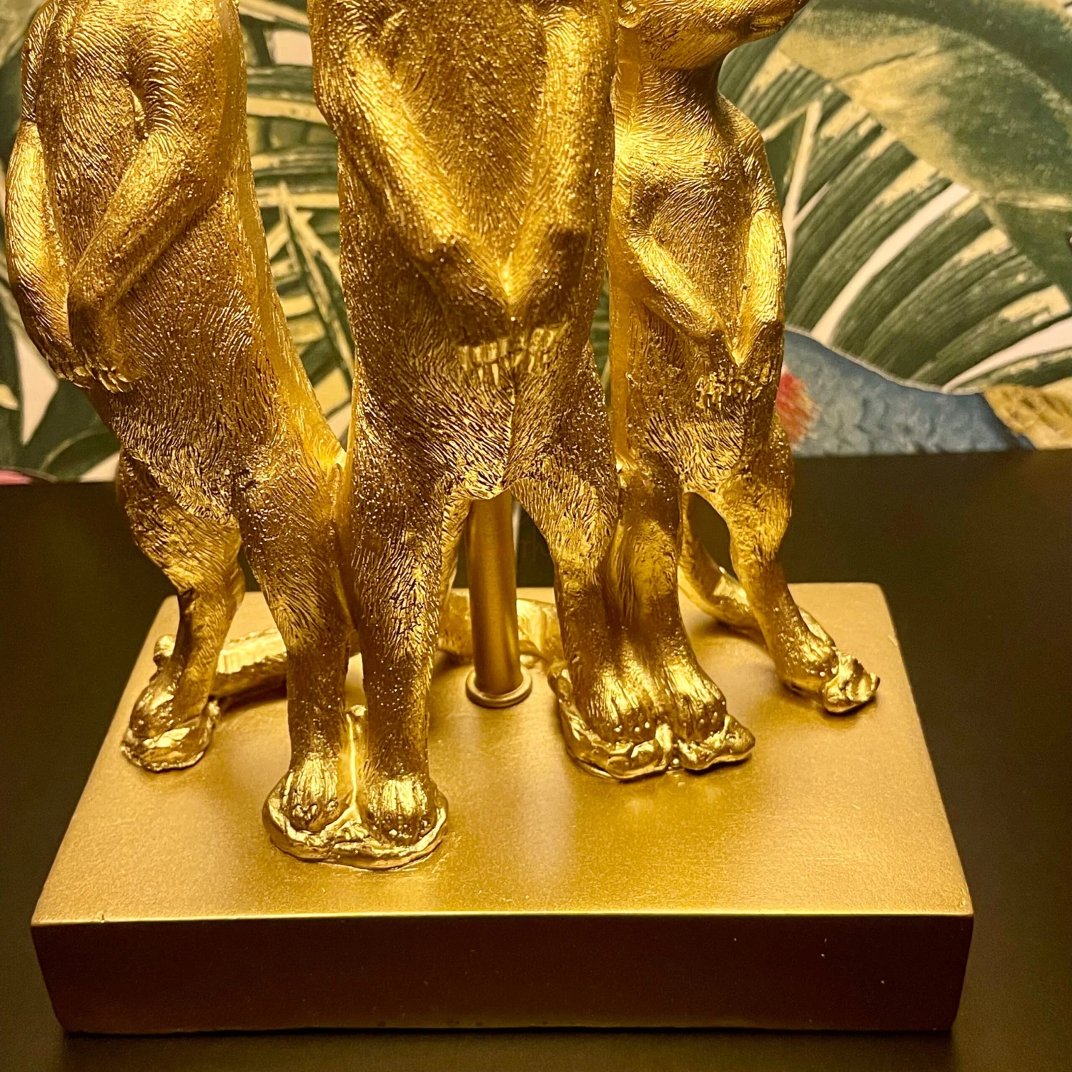 Large Gold Standing Meerkat Mob Table Lamp 4 Large Gold Standing Meerkat Mob Table Lamp - Image 4
