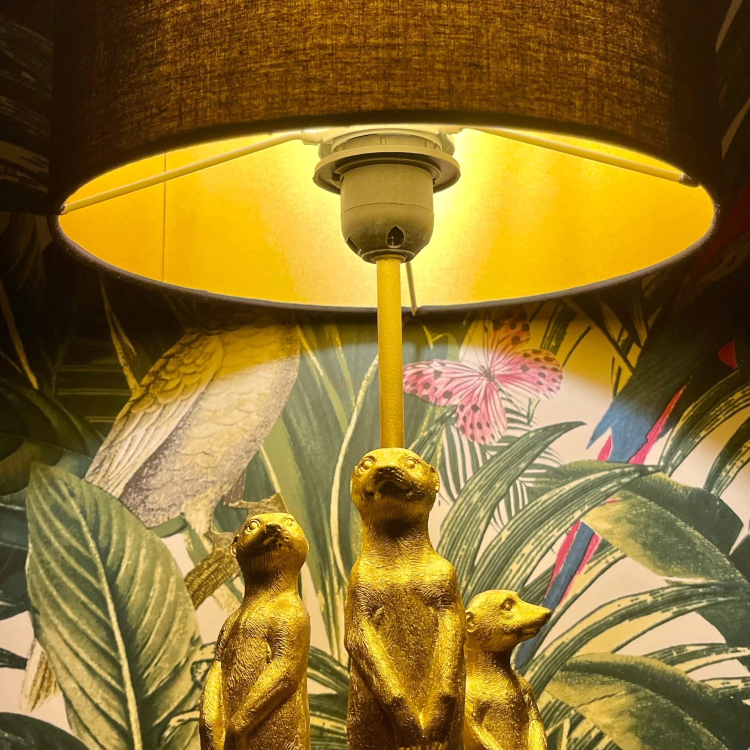 Large Gold Standing Meerkat Mob Table Lamp 5 Large Gold Standing Meerkat Mob Table Lamp - Image 5